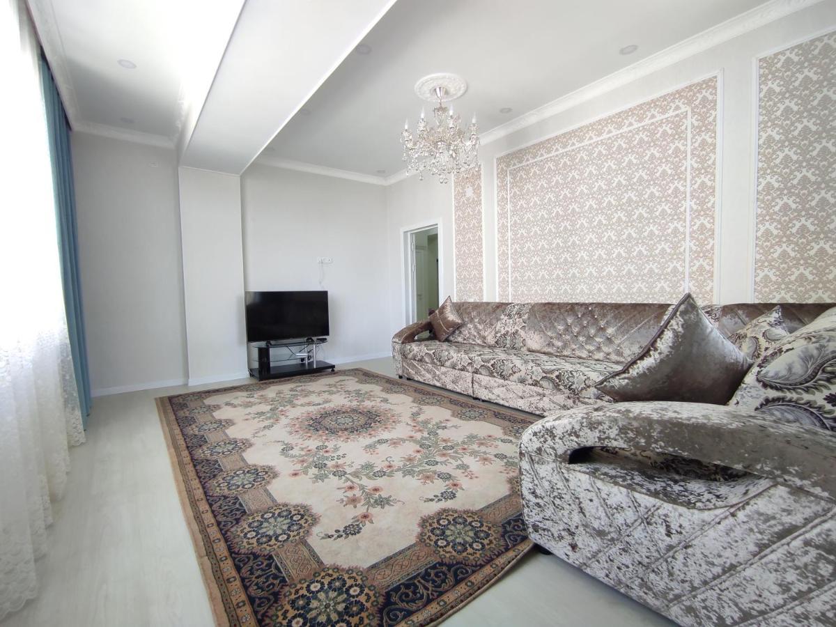 Prestigious Apartment In Bishkek Exterior foto