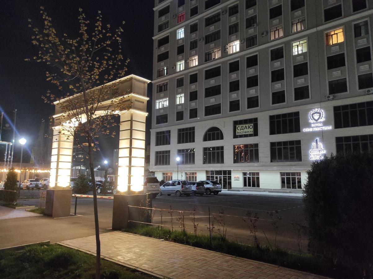 Prestigious Apartment In Bishkek Exterior foto